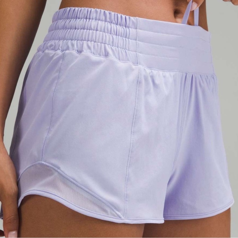 Lilac Ether Lululemon Hotty Hot Shorts Size 2 2.5”
